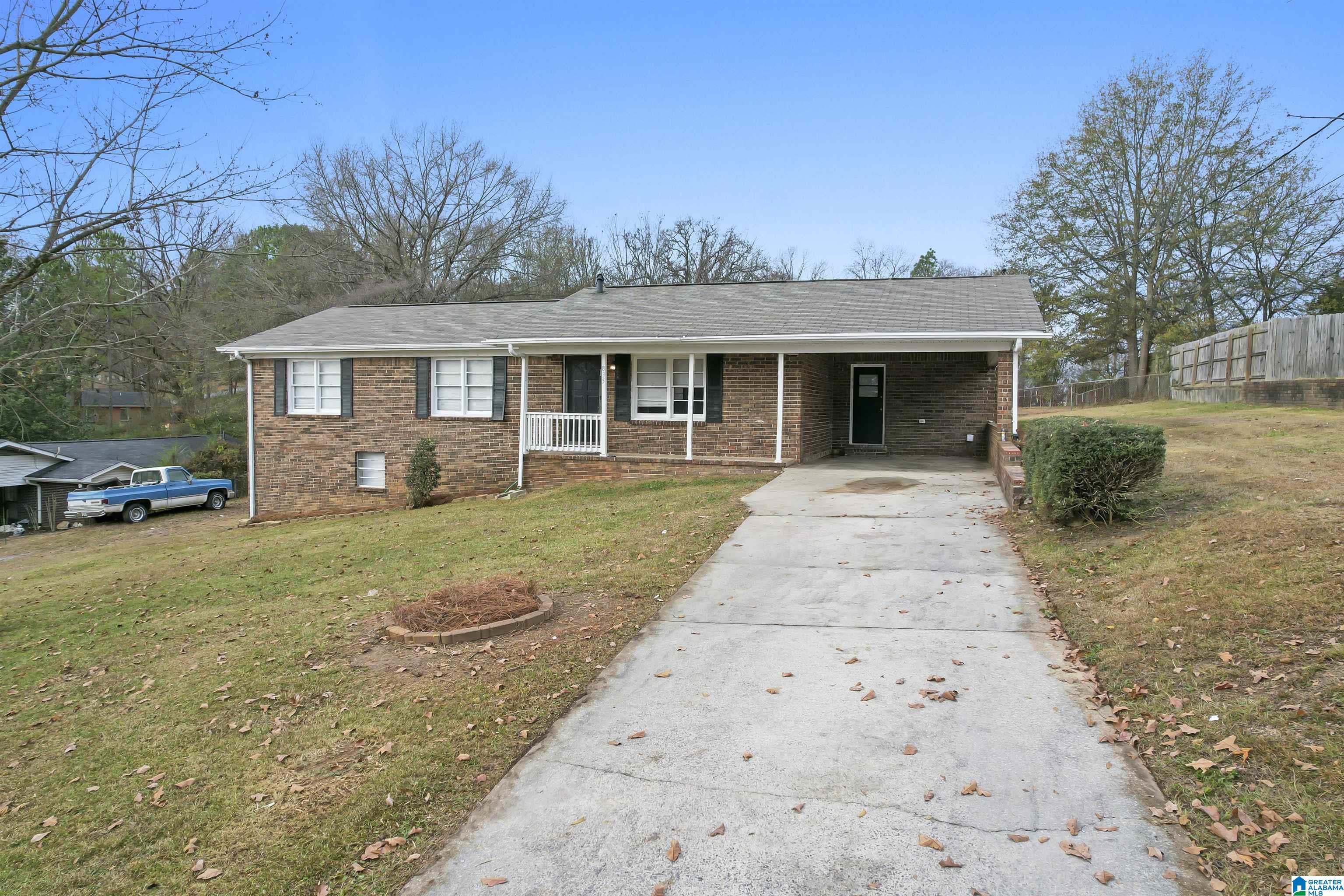 835 Burning-Tree Trail Alabaster, AL 35007 - Photo 2 of 37