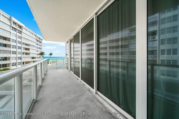 $14,000 | 3550 South Ocean Boulevard, Unit 2D, South Palm Beach, FL 33480