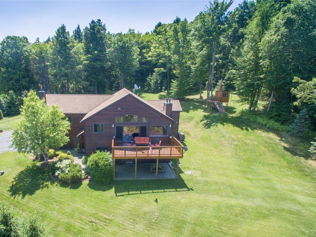 613 Glen Brook Road Stowe, VT 05672 - Photo 5 of 35 Gallery Image 5