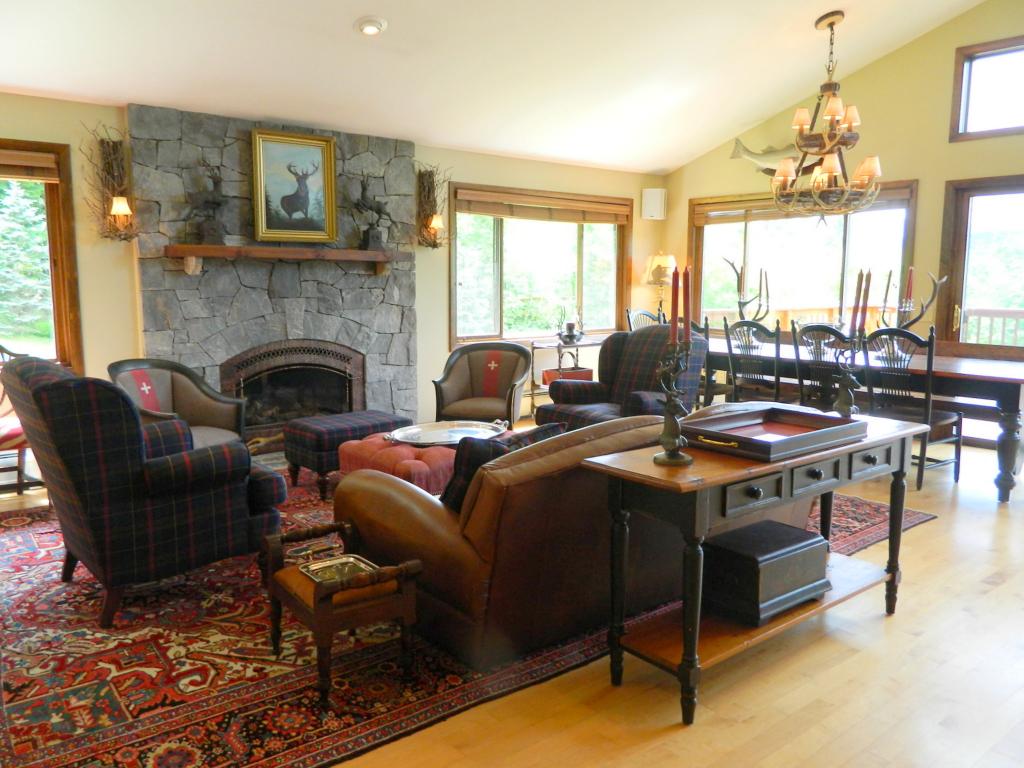 613 Glen Brook Road Stowe, VT 05672 - Photo 8 of 35 Gallery Image 8