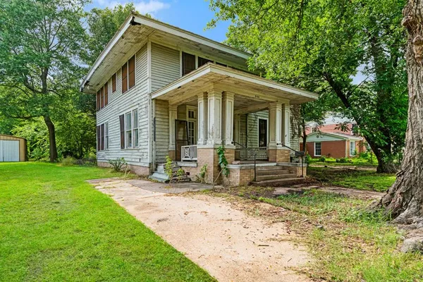 $152,000 | 946 South Church Street, Paris, TX 75460