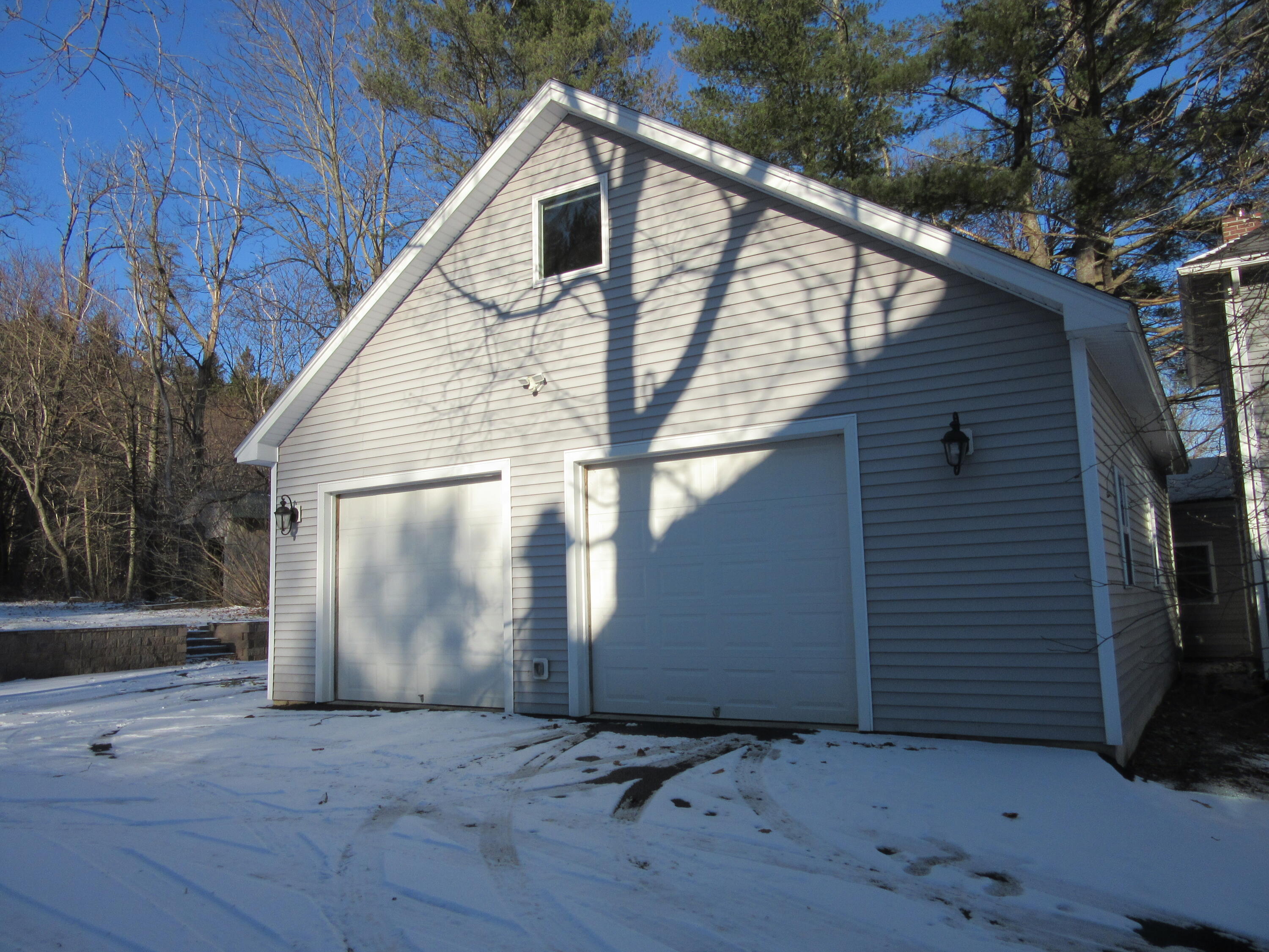 326 Main Road North Hampden, ME 04444 - Photo 7 of 49 IMG_3616