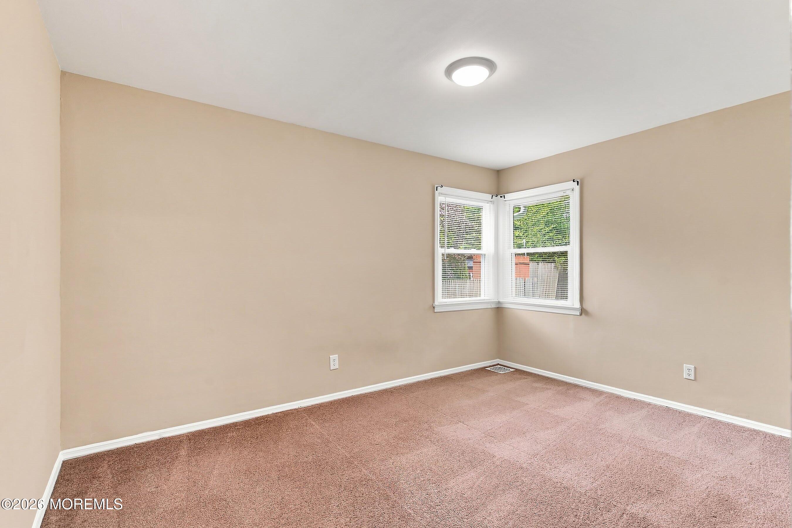 13 Charles Street Matawan, NJ 07747 - Photo 10 of 15 10-Bed 1a