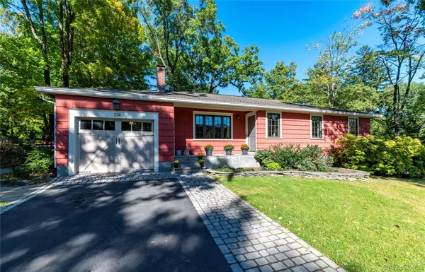 $895,000 | 214 Foss Drive, Nyack, NY 10960