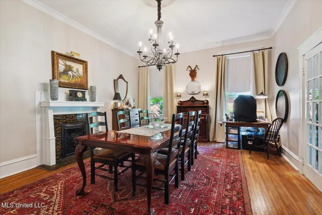 $237,900 | 265 East College Avenue, Holly Springs, MS 38635