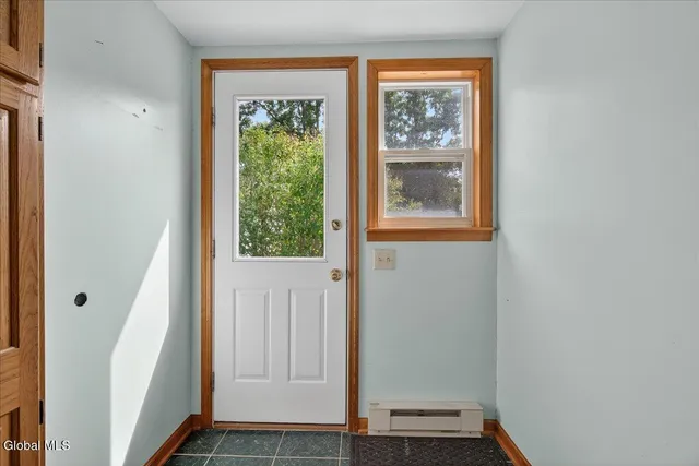 $259,000 | 8 Orchard Street, Rotterdam Junction, NY 12150