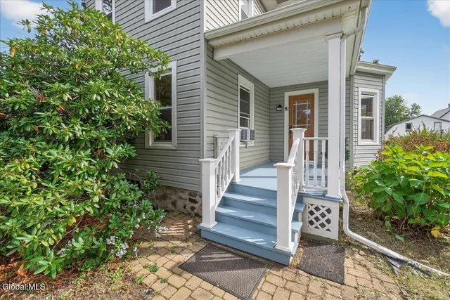 $259,000 | 8 Orchard Street, Rotterdam Junction, NY 12150