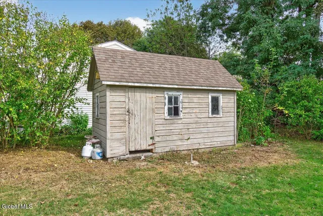 $259,000 | 8 Orchard Street, Rotterdam Junction, NY 12150