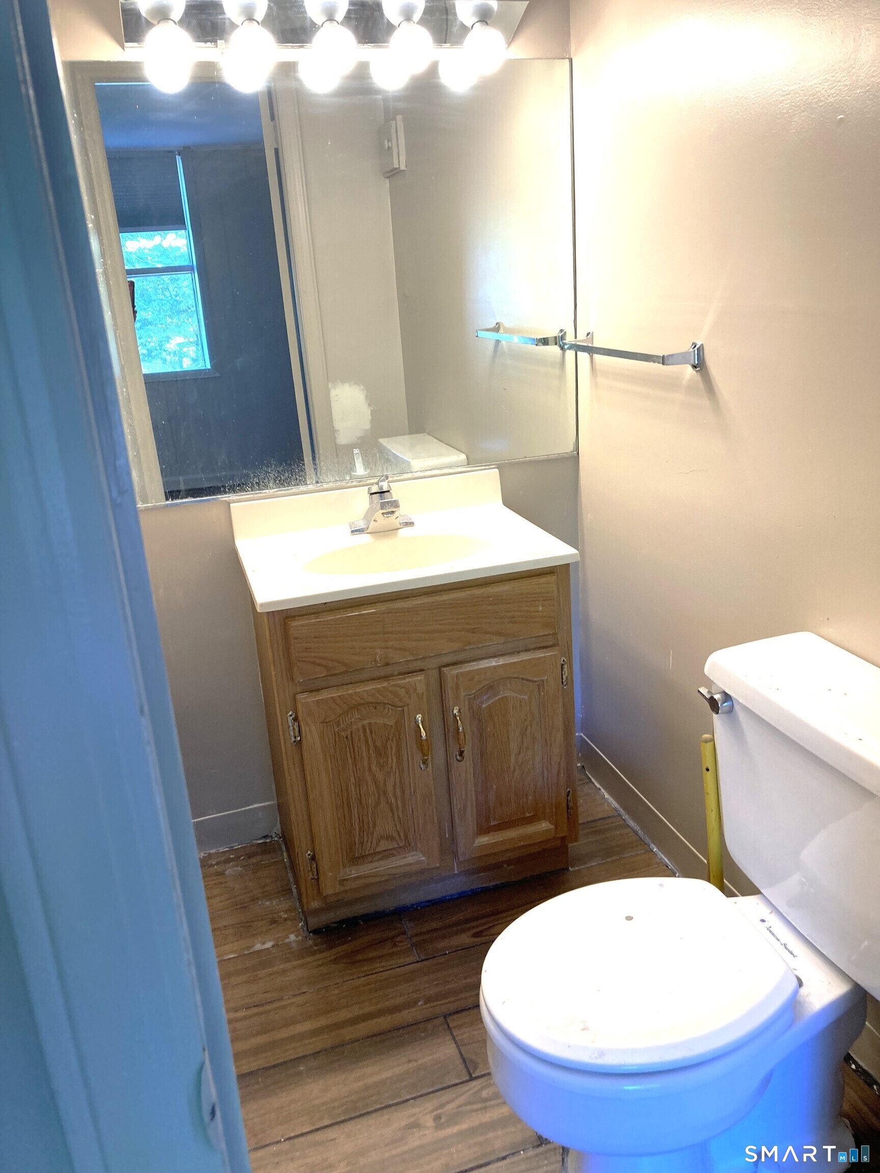 70 Clay Hill Road Stamford, CT 06905 - Photo 9 of 16