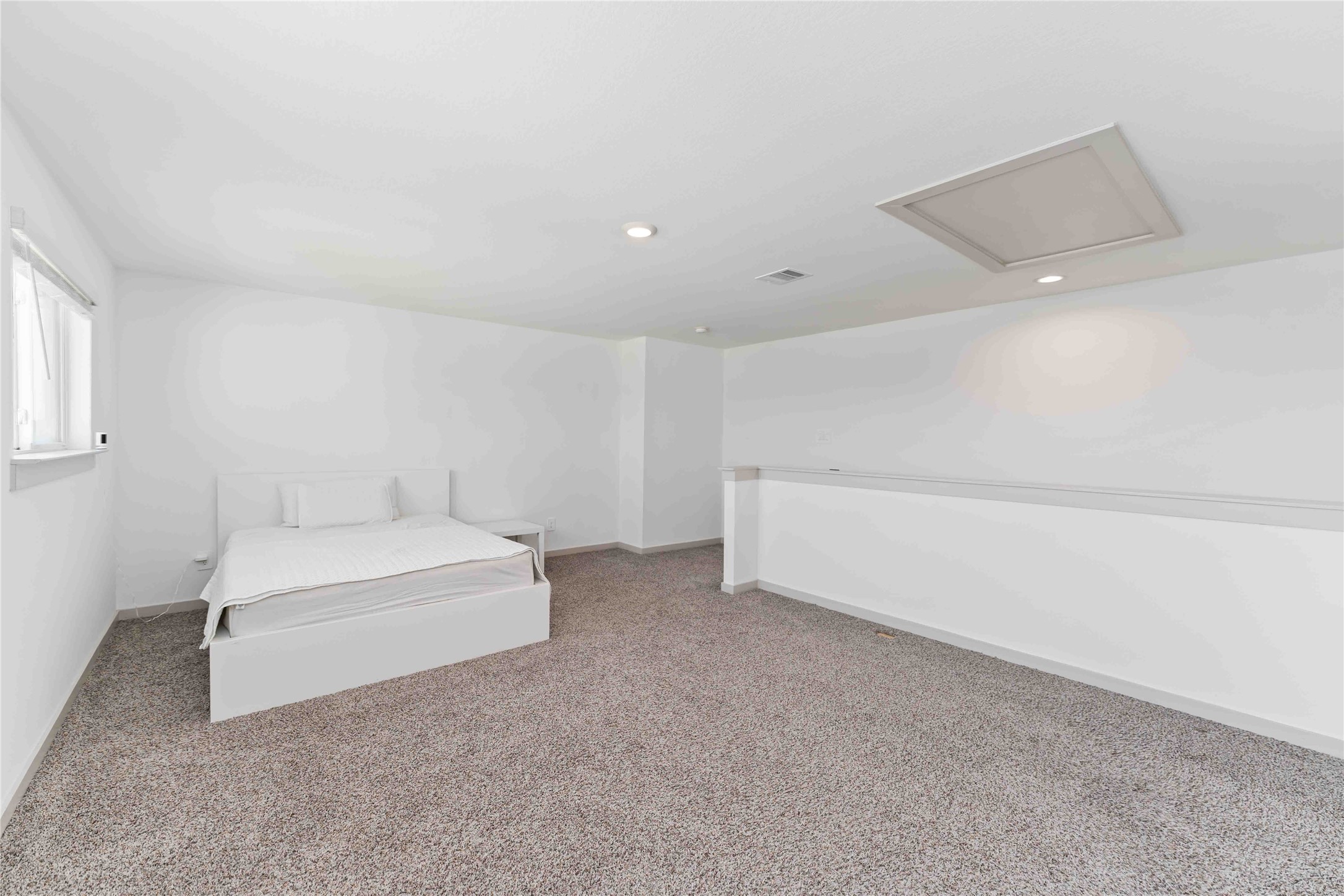 10610 Kings River Drive Rosharon, TX 77583 - Photo 13 of 33 a view of an empty room