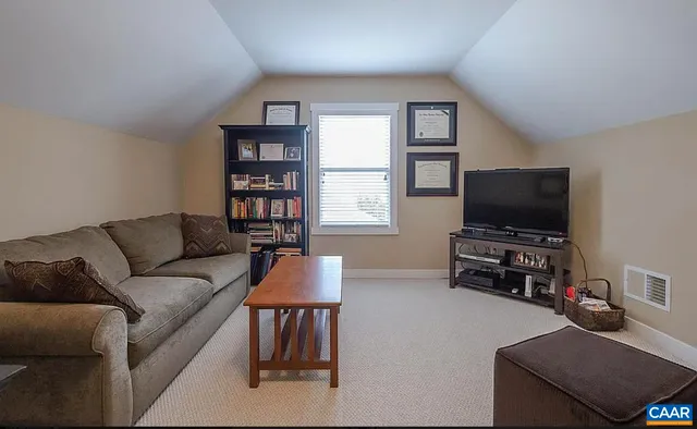 $3,400 | 1445 Wickham Pond Drive, Charlottesville, VA 22901