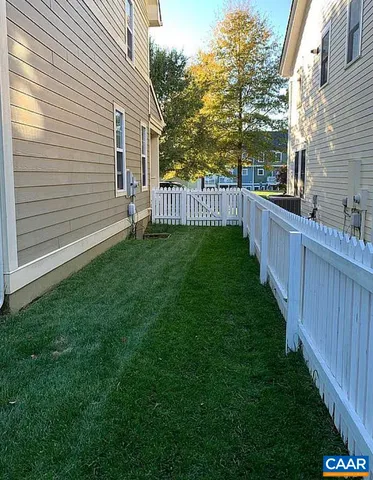 $3,400 | 1445 Wickham Pond Drive, Charlottesville, VA 22901