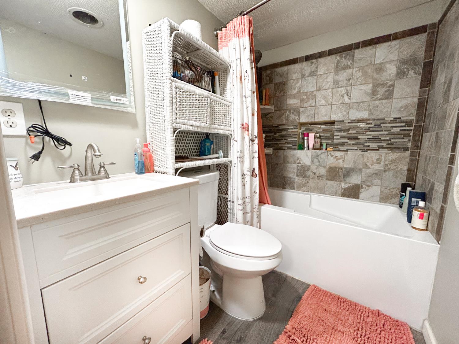 5864 South Garrison Road Connersville, IN 47331 - Photo 21 of 31 Second Bathroom