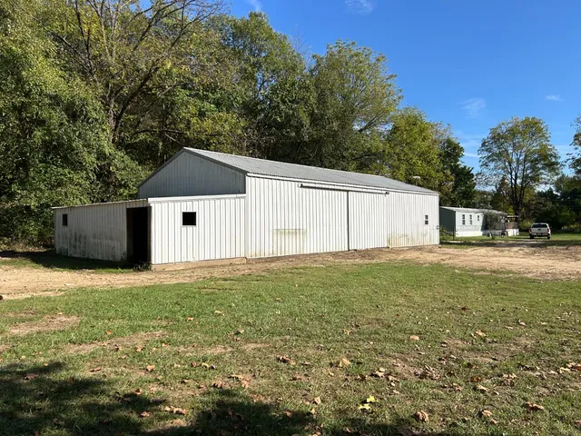 $165,000 | 5864 South Garrison Road, Connersville, IN 47331