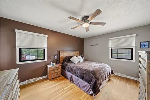 $335,000 | 8525 Penner Avenue, De Soto, KS 66018