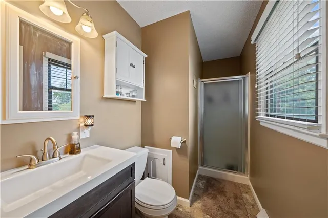 $330,000 | 8525 Penner Avenue, De Soto, KS 66018