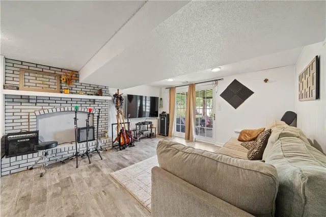 $330,000 | 8525 Penner Avenue, De Soto, KS 66018