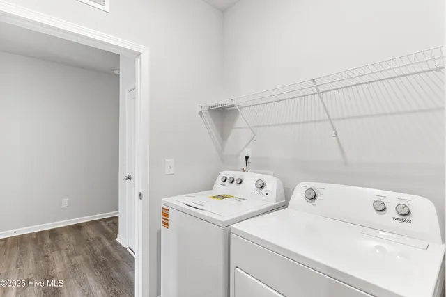 $307,930 | 615 South Squires Run Lane, Richlands, NC 28574