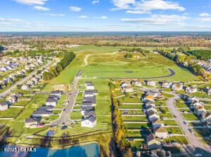 $307,930 | 615 South Squires Run Lane, Richlands, NC 28574