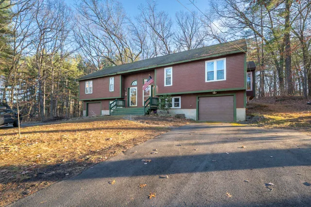 $334,000 | 7b Kingston Way, Unit A, Hudson, NH 03051