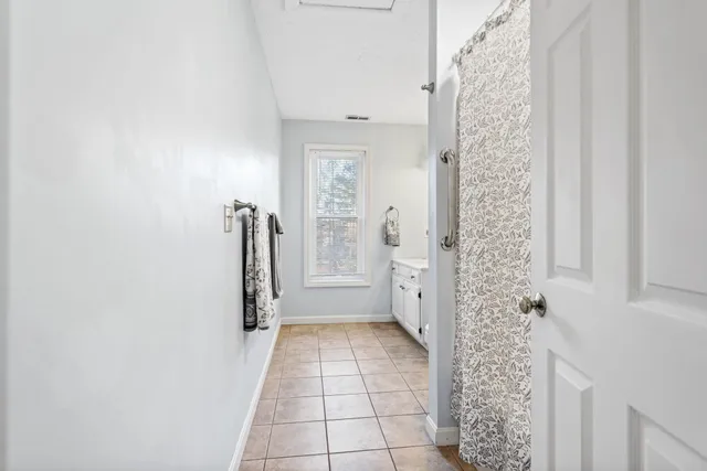 $334,000 | 7b Kingston Way, Unit A, Hudson, NH 03051