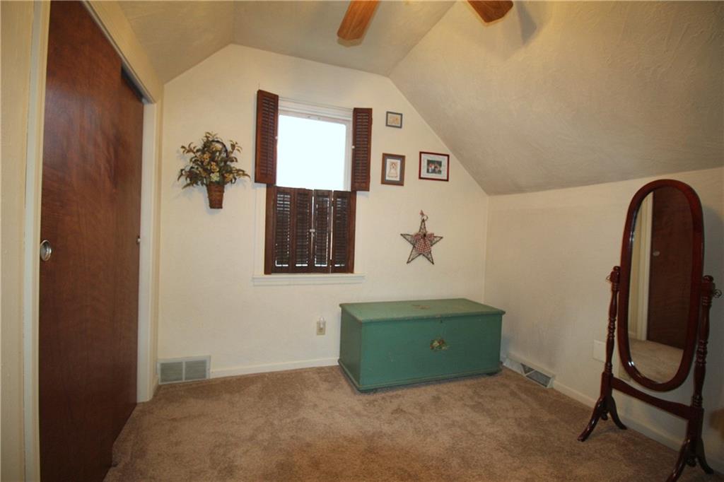 129 Bartley Road Upper St. Clair, PA 15241 - Photo 14 of 21 Sitting area or dressing room off the master bedroom.