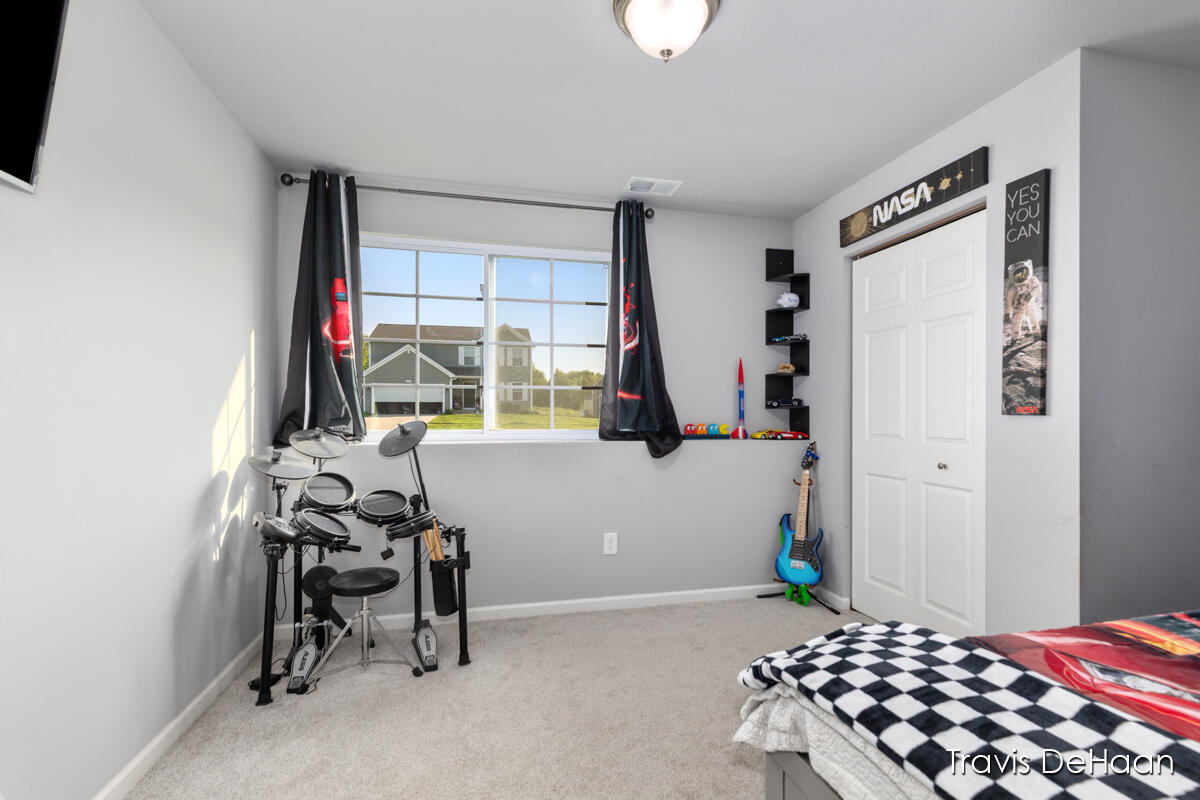 609 Tall Ridge Drive Middleville, MI 49333 - Photo 17 of 33 IMG_1015