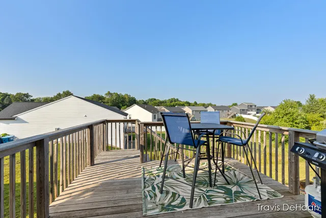 $329,900 | 609 Tall Ridge Drive, Middleville, MI 49333