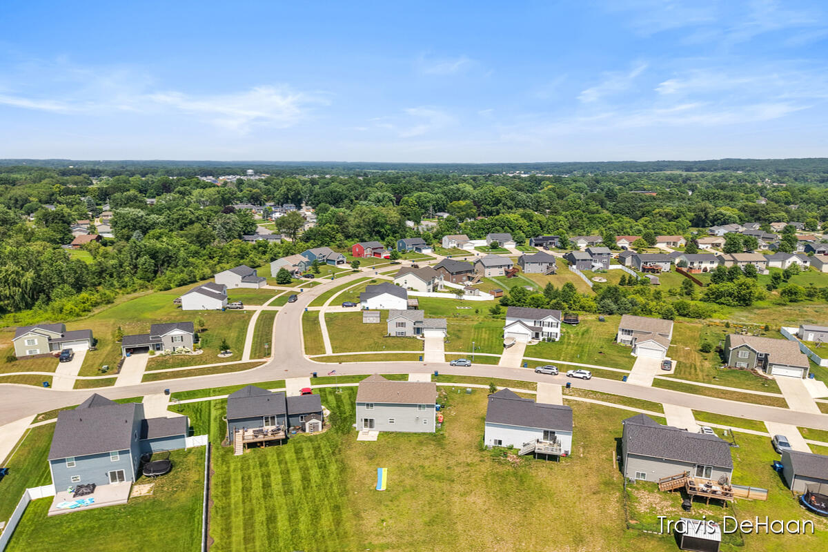 609 Tall Ridge Drive Middleville, MI 49333 - Photo 26 of 33 IMG_1004