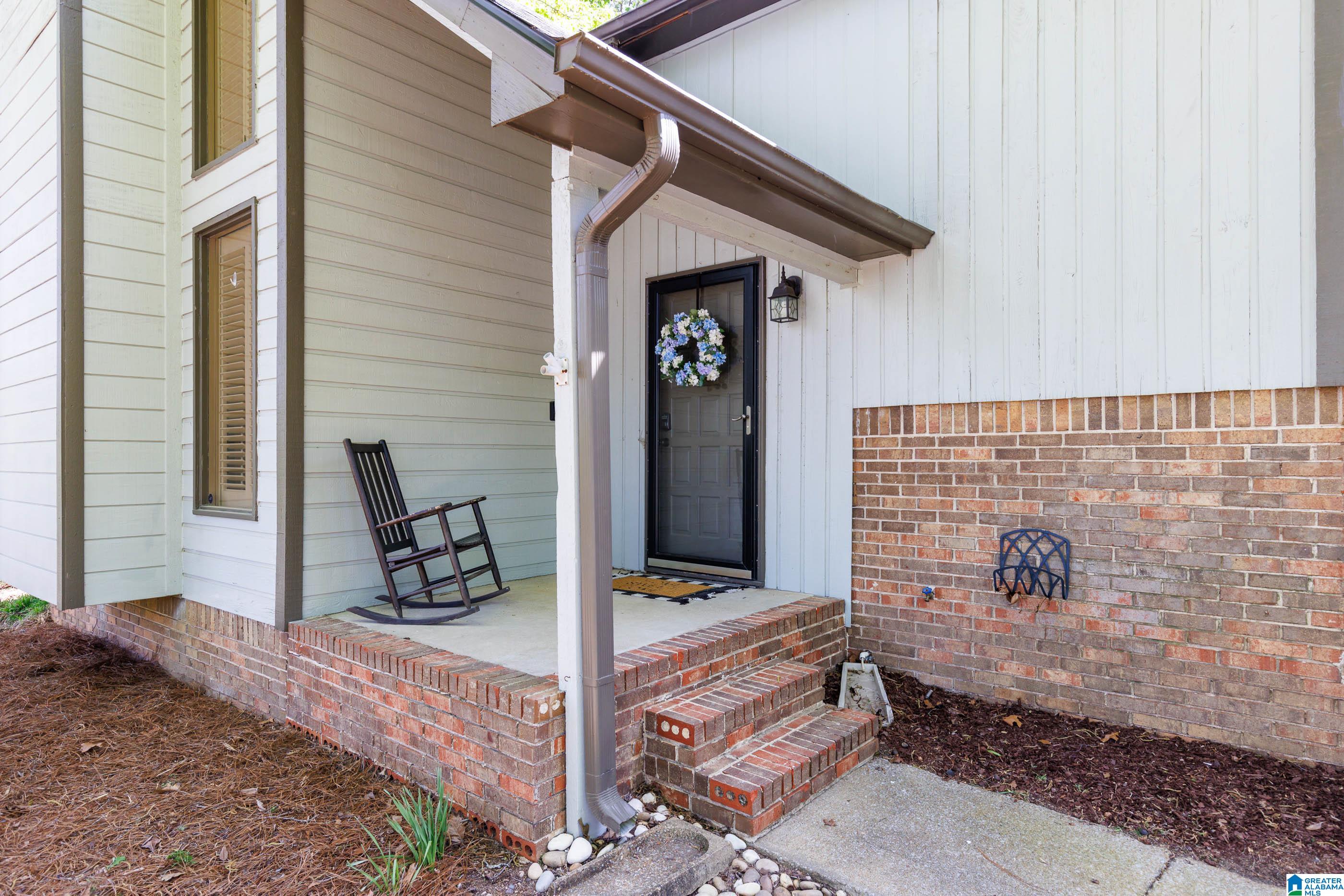 200 Port S Lane Alabaster, AL 35007 - Photo 3 of 37