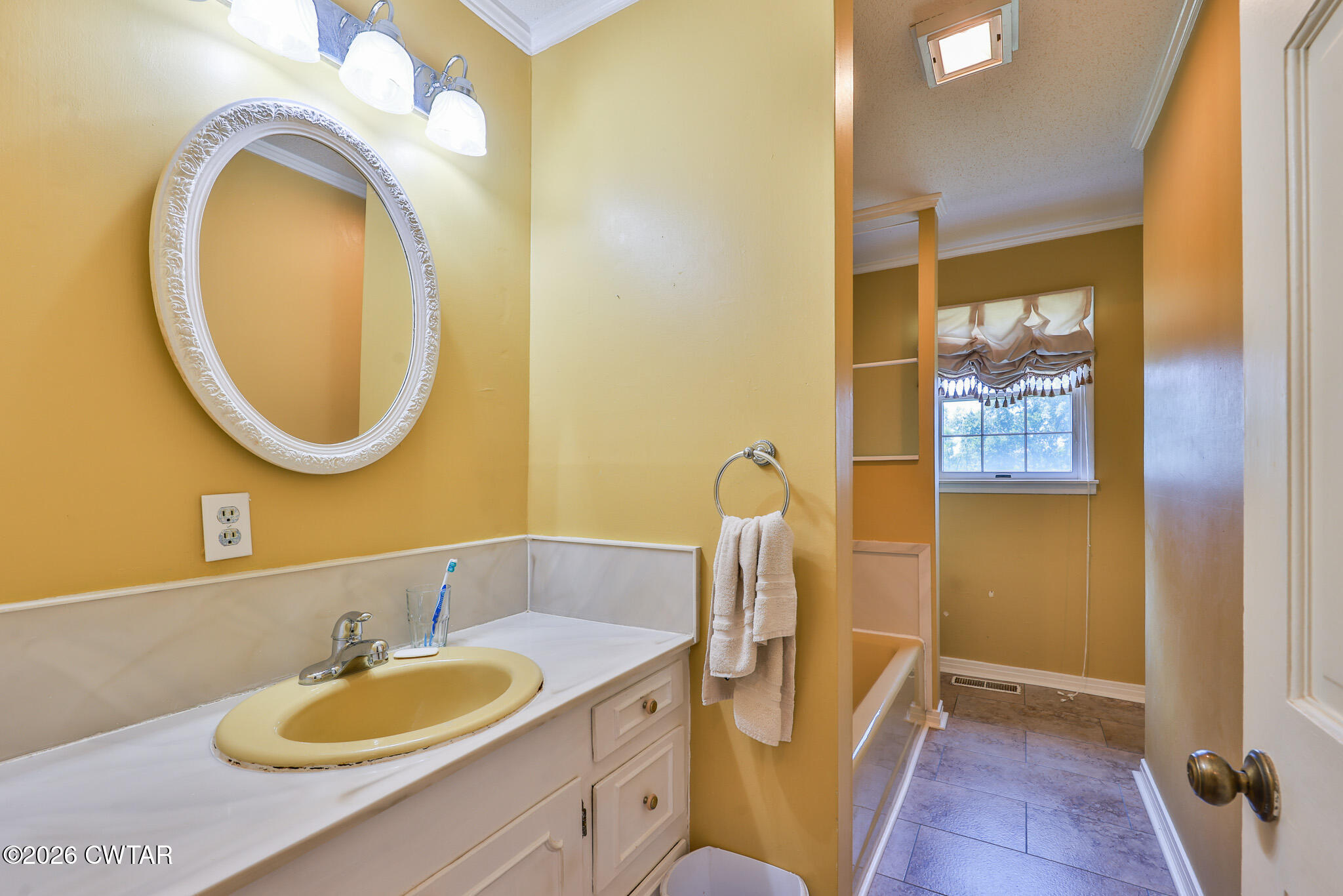 382 Lynn Point Road Greenfield, TN 38230 - Photo 16 of 47 FT8A9357