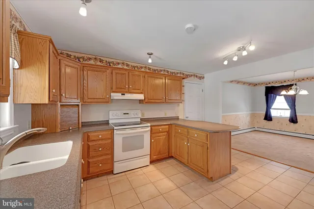 $365,000 | 19 Fox Hollow Road, Pottsville, PA 17901