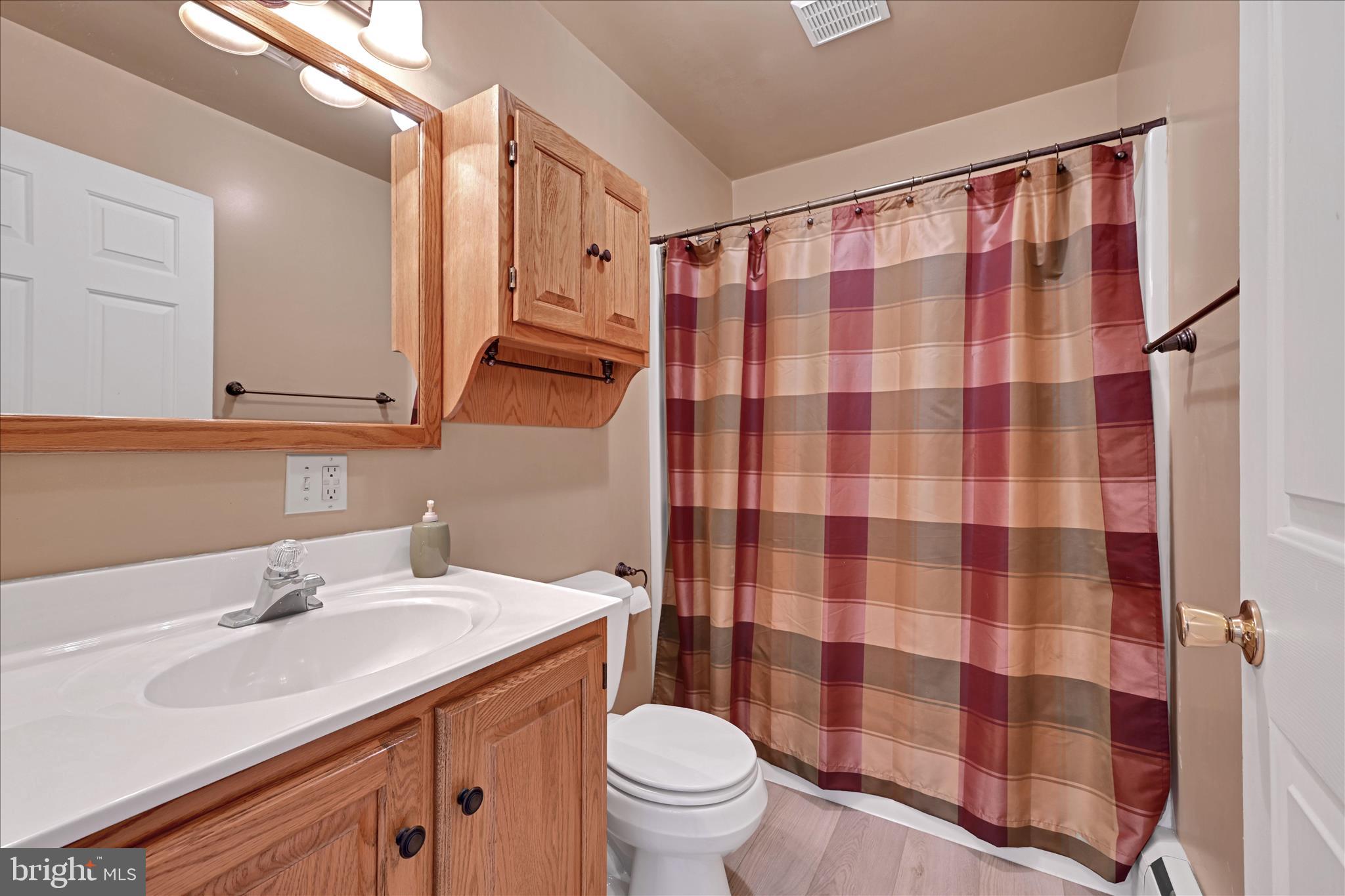 19 Fox Hollow Road Pottsville, PA 17901 - Photo 30 of 41 Bathroom