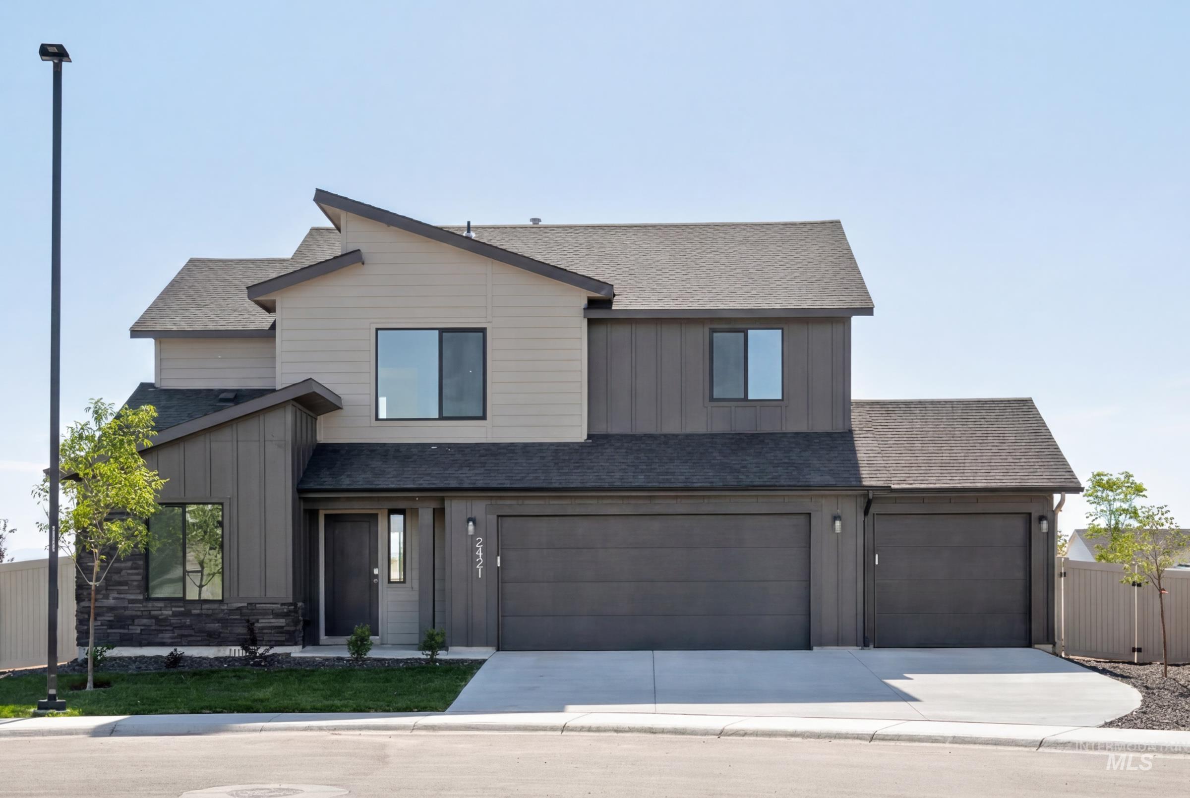 14044 Shiny Spruce Street Caldwell, ID 83607 - Photo 1 of 24