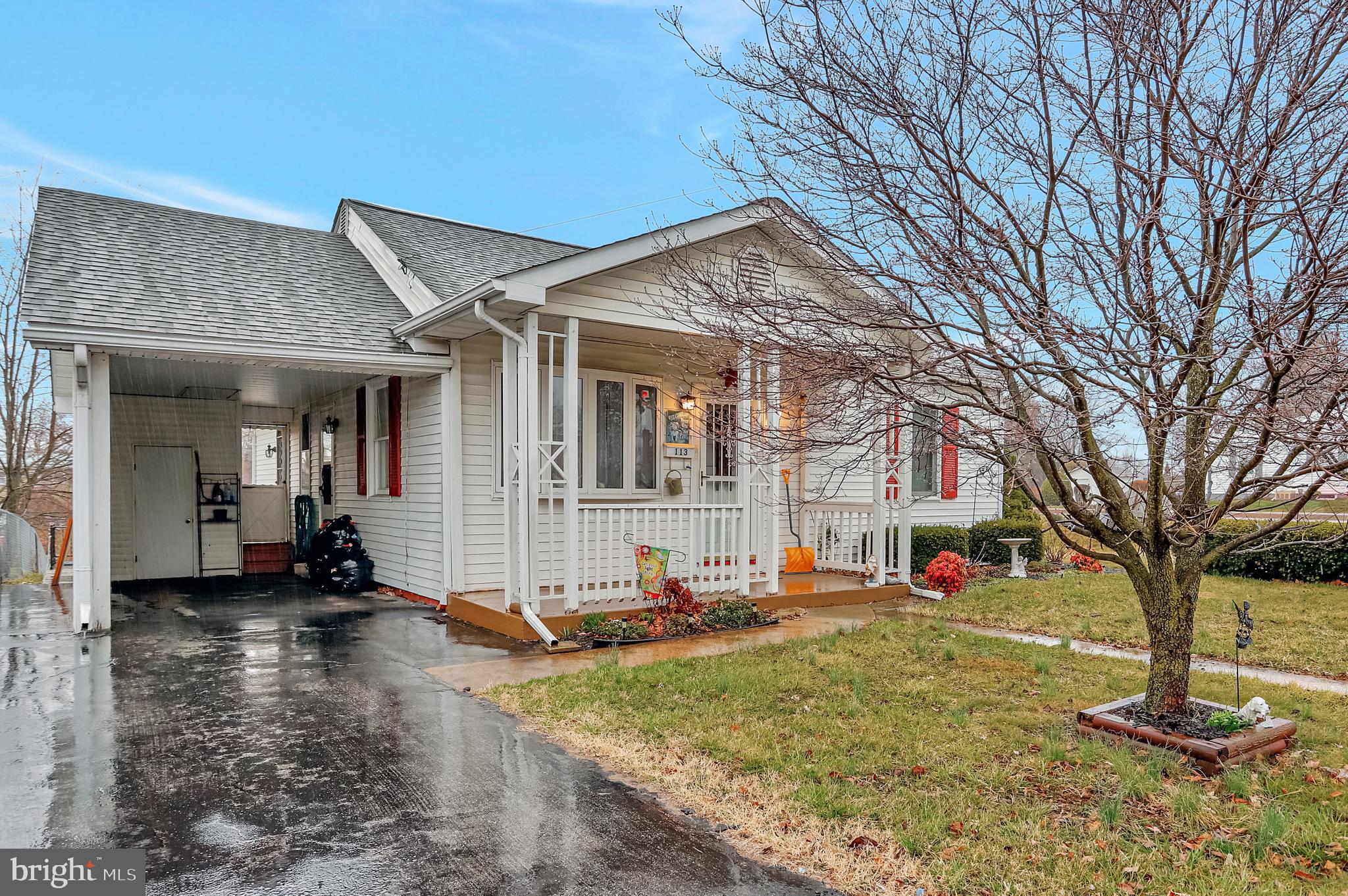 113 Devonshire Road Hagerstown, MD 21740 - Photo 2 of 30 Gallery Image 2