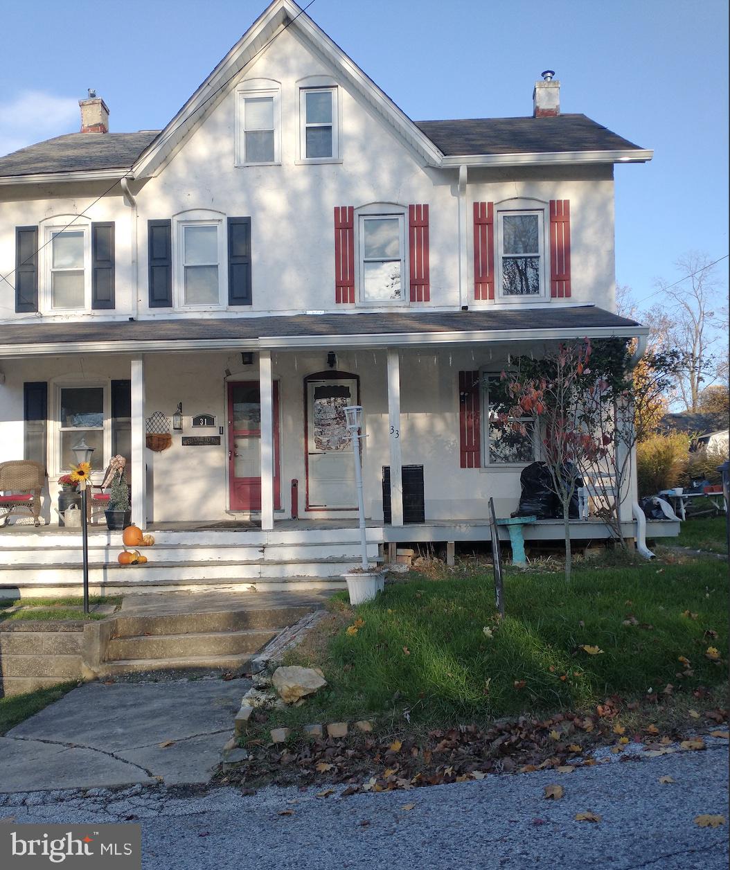 33 Ridge Avenue Coatesville, PA 19320 - Photo 1 of 34 Gallery Image 1