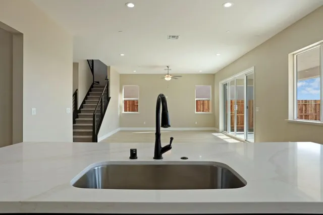 $774,990 | 534 Vinal Drive, Manteca, CA 95337