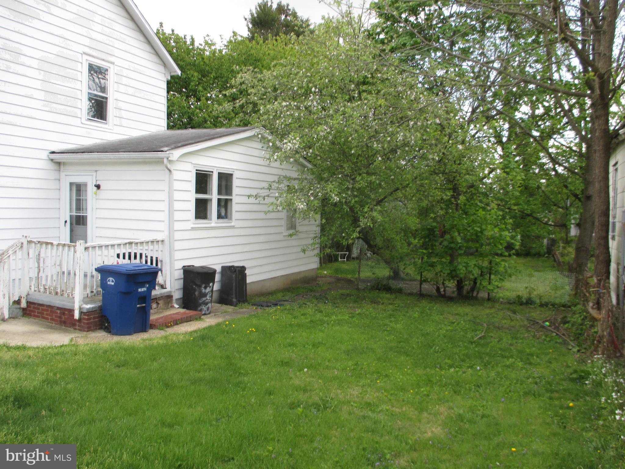 348 Ridgway Street Mount Holly, NJ 08060 - Photo 8 of 35 Gallery Image 8