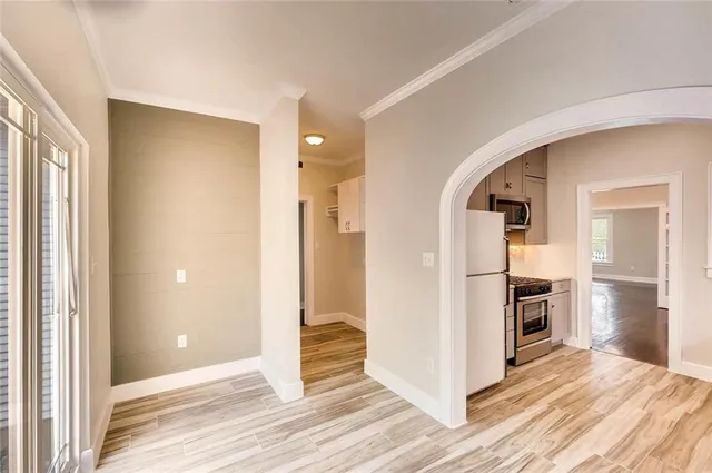 $3,200 | 906 East 38th 1/2 Street, Austin, TX 78751