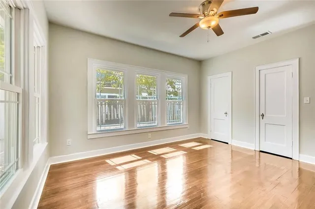 $3,200 | 906 East 38th 1/2 Street, Austin, TX 78751