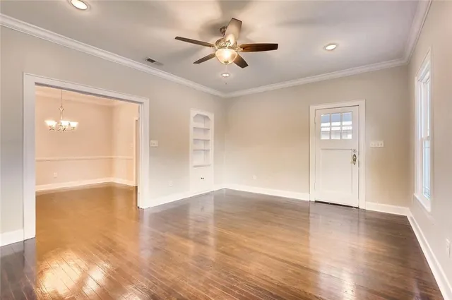 $3,200 | 906 East 38th 1/2 Street, Austin, TX 78751