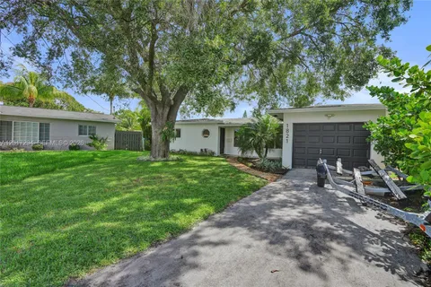 $675,000 | 1821 Northwest 33rd Court, Oakland Park, FL 33309