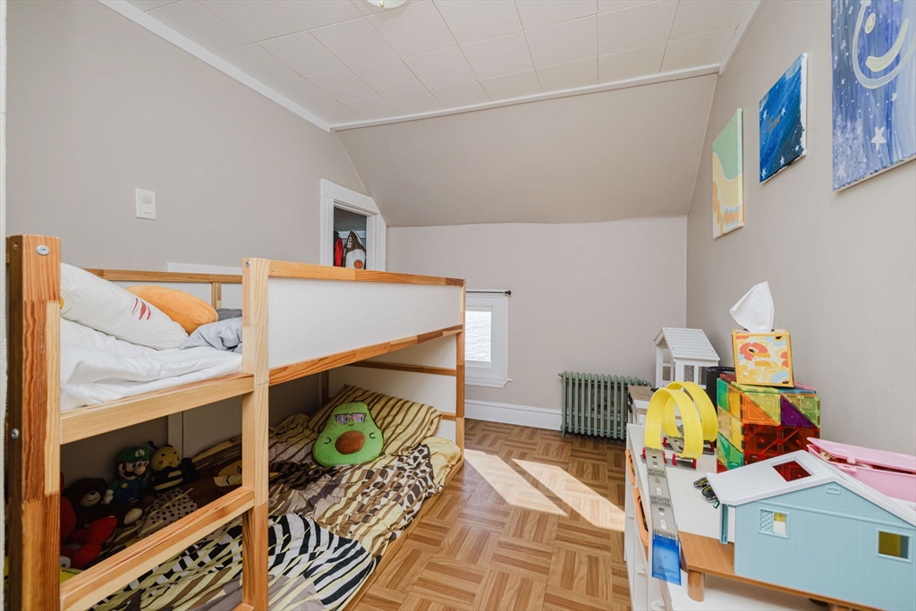 250 Nelson Street Fall River, MA 02721 - Photo 29 of 38