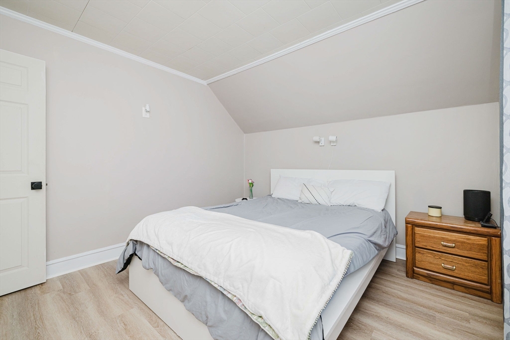 250 Nelson Street Fall River, MA 02721 - Photo 32 of 38