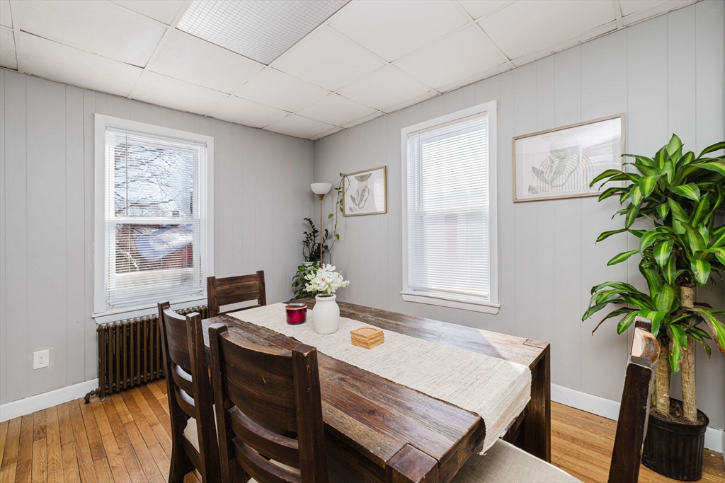 250 Nelson Street Fall River, MA 02721 - Photo 8 of 38