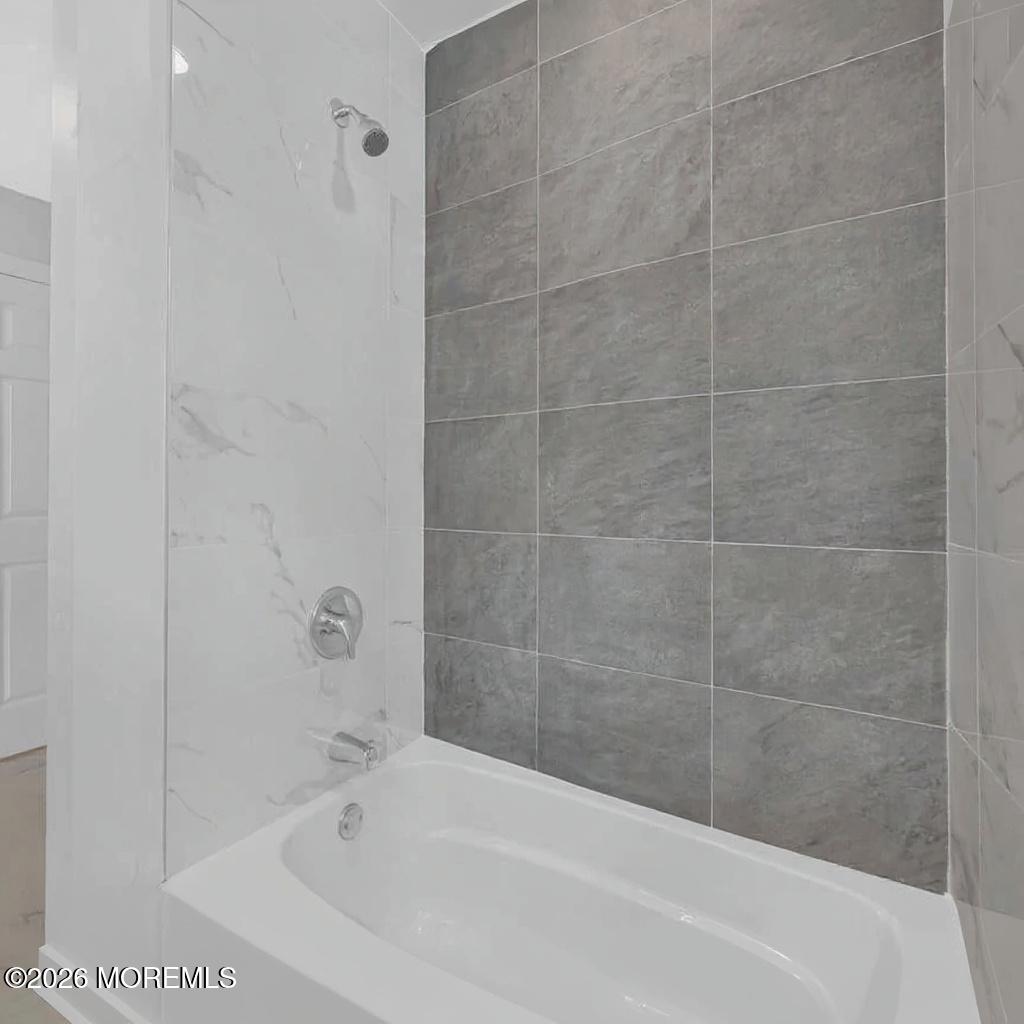 1143-1145 Roe Avenue Point Pleasant, NJ 08742 - Photo 23 of 36 1143_Bathroom Tub