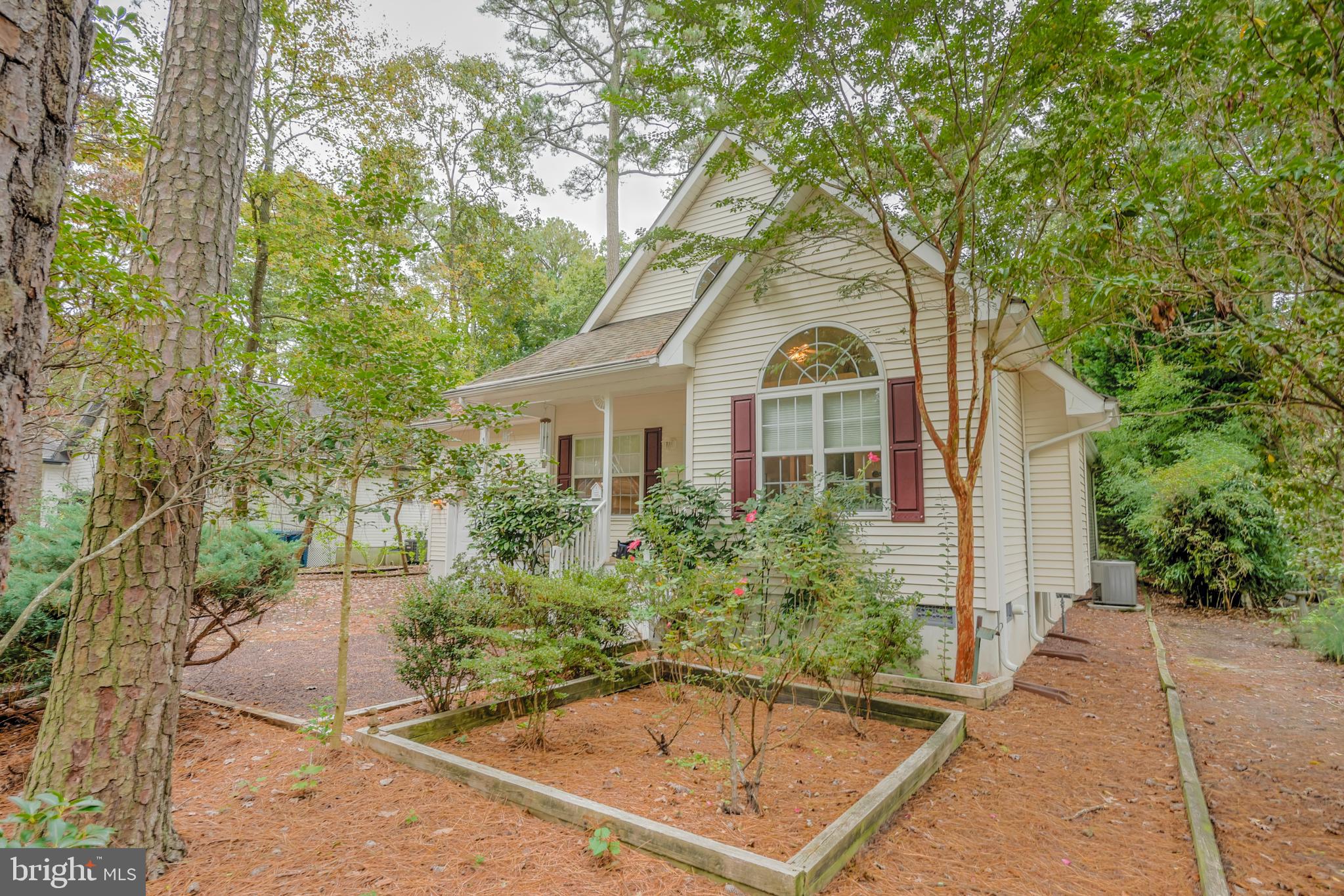 57 Sandyhook Road Ocean Pines, MD 21811 - Photo 38 of 52 Right side view