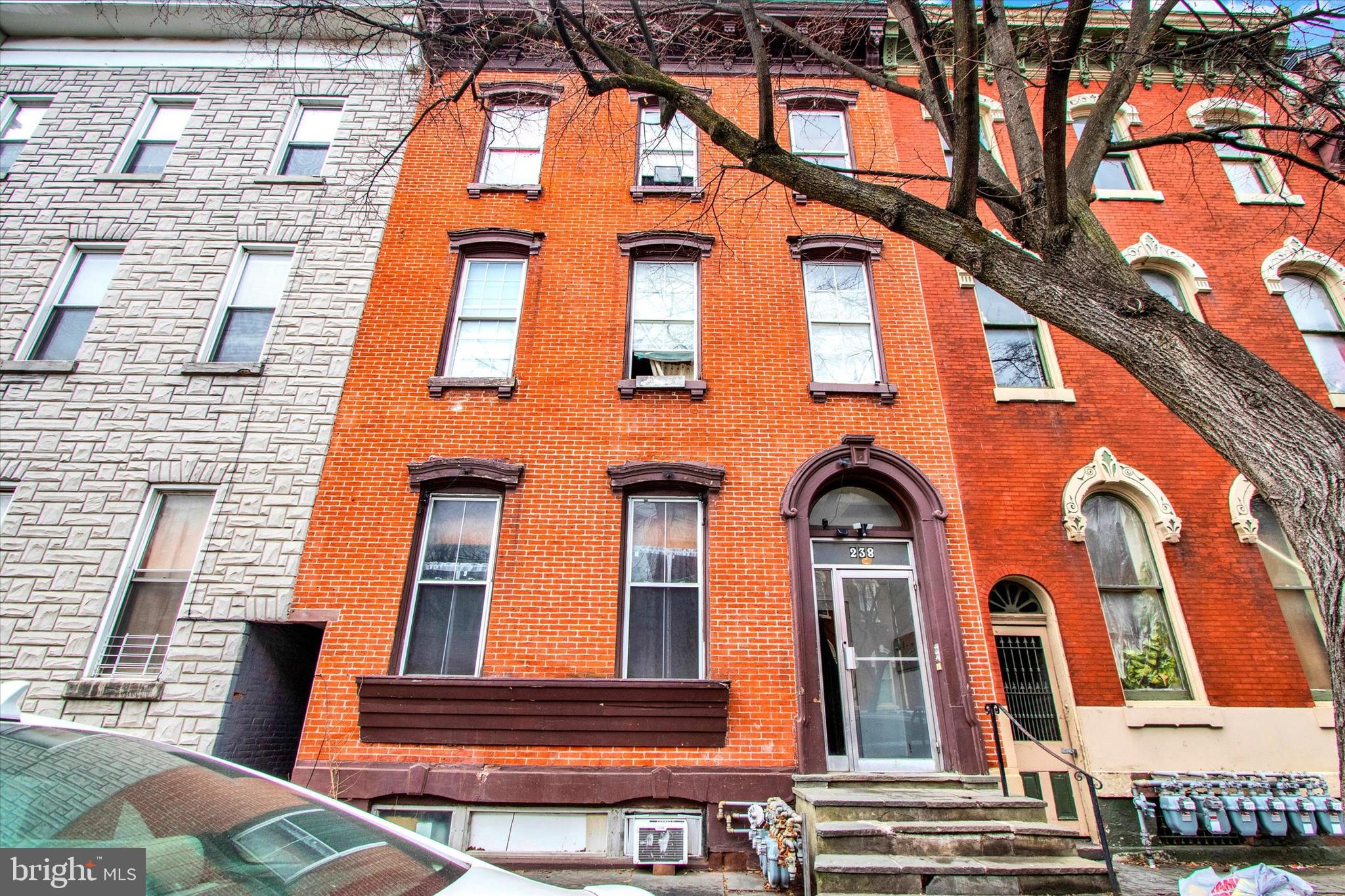 238 South 5th Street Reading, PA 19602 - Photo 4 of 28 front view of a building