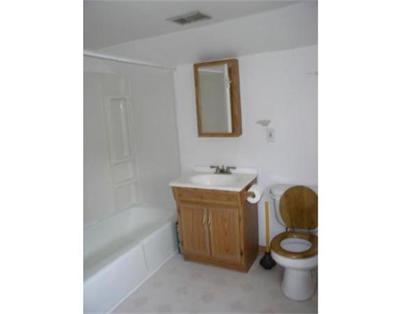 278 Providence Road Grafton, MA 01560 - Photo 4 of 5 Gallery Image 4