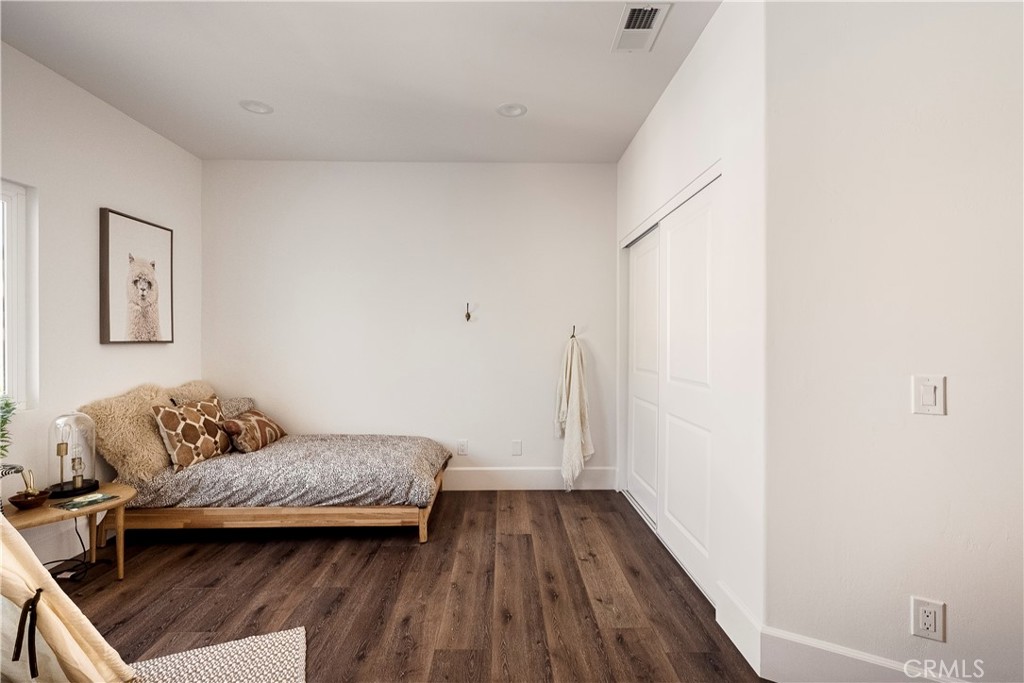 26868 Canyon End Road Canyon Country, CA 91387 - Photo 29 of 41 a living room with furniture and a wooden floor
